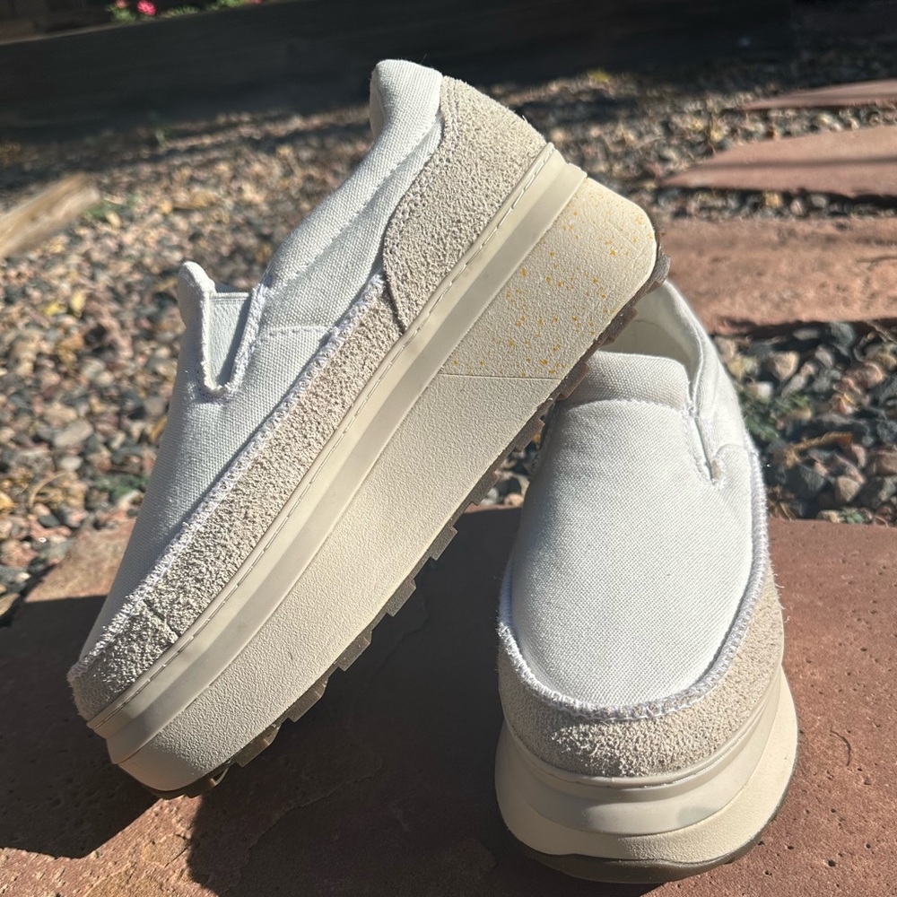Ugg Marin Slip On / Slide on Platform Sneaker - UGGS